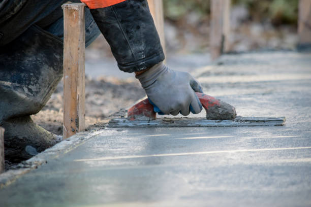 Best Concrete Driveway Installation  in Moroni, UT